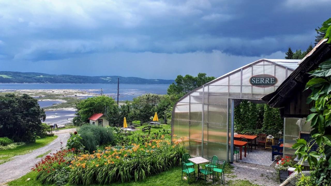 La Vieille Ferme, Ecogite Saint-Fulgence Exterior foto